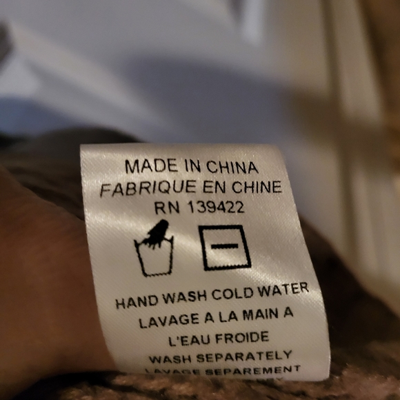 TOBI cold shoulder, lace sleeved small mauve sweater - Picture 5 of 7